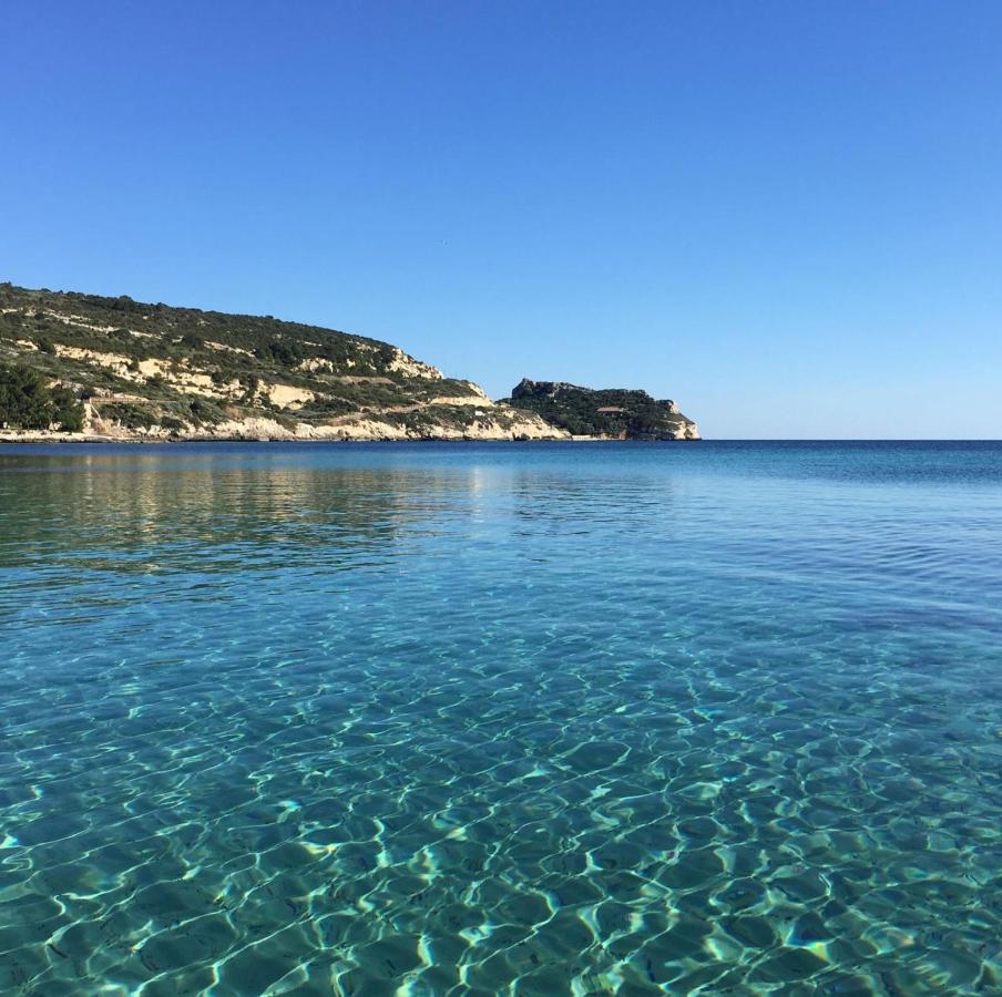 Suite Sardinia Holiday カリアリ エクステリア 写真
