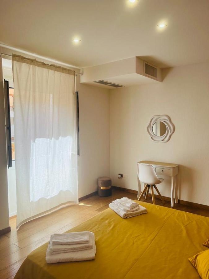 Suite Sardinia Holiday カリアリ エクステリア 写真